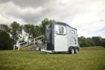 Cheval Liberte Touring Country Luxus-Pferdewagen – 2 Sitze