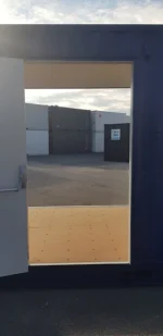 Container-BOX mit 20 Fuß offener Seite ausgestattet – Bild 5