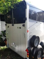 Van à chevaux Ifor Williams HBX 506 avec casier sellerie – 2 places – Bild 4
